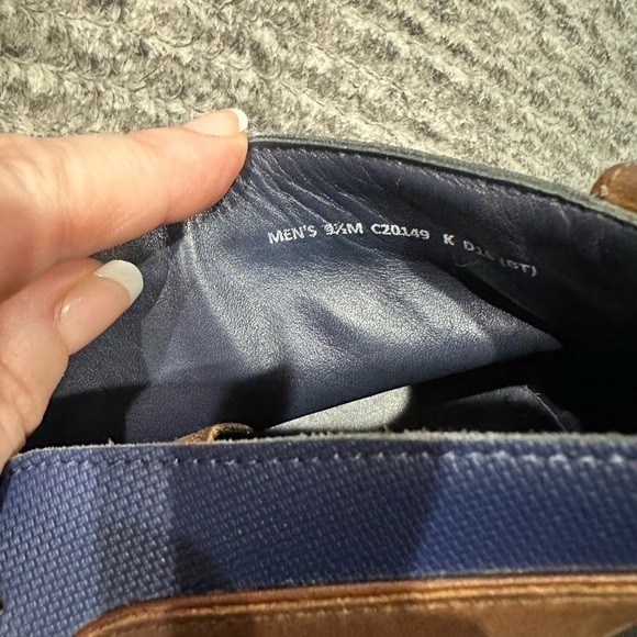 Cole Haan Boots Mens 9.5
Brown Leather Cambridge
Chukka Ankle - Picture 9 of 9